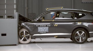 GV80 - Mẫu xe cứu sống Golf thủ Tiger Woods giành giải xe an toàn nhất 2021